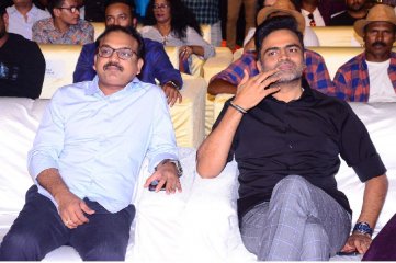 Maharshi Movie Pre Release Event